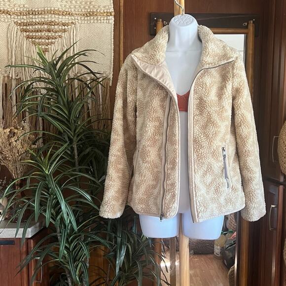 Patagonia Divided Sky Sherpa Jacket Womens S Cream Pumice Geometric Fleece Zip